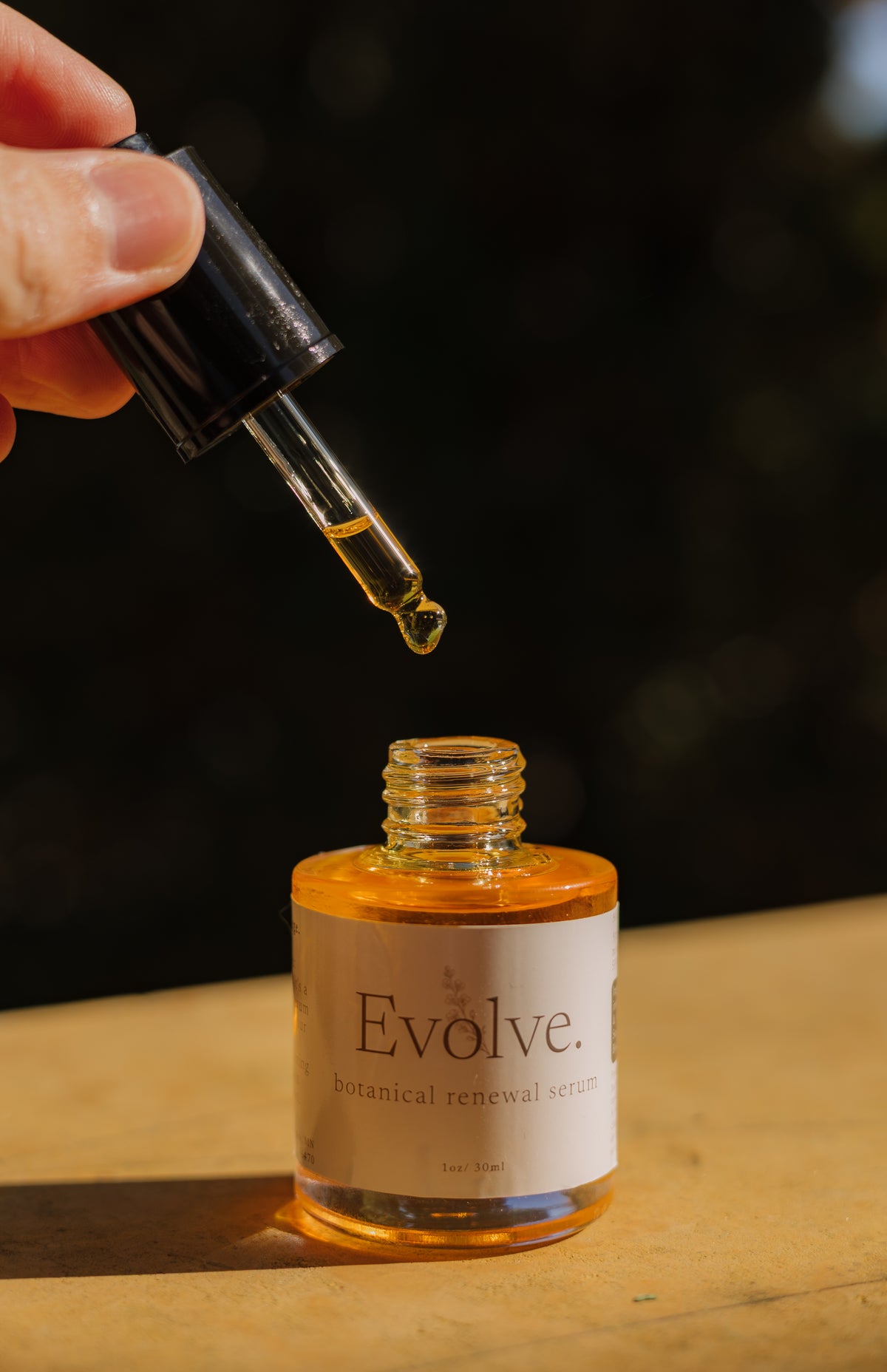 EVOLVE. Botanical Renewal Serum